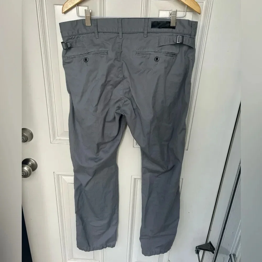 Express Jeans Rocco Grey Slim Fit Low Rise Straight Leg Men’s Pants Size 34X32